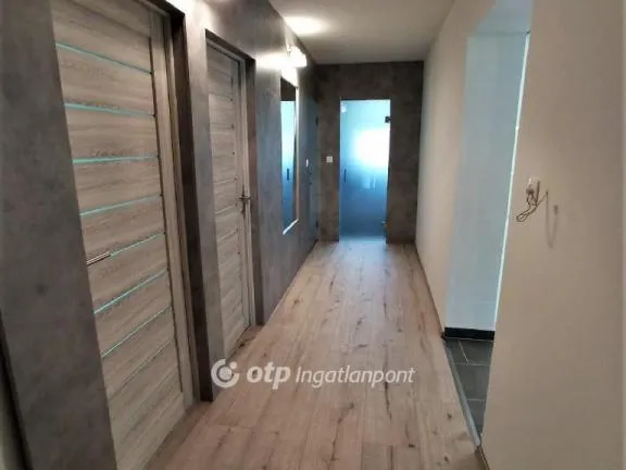 Eladó ház Pusztaszabolcs 92 nm