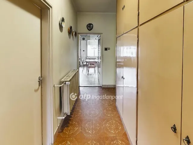 Eladó ház Tatabánya 304 nm