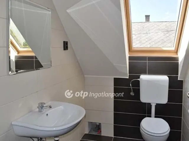 Eladó ház Gárdony 300 nm