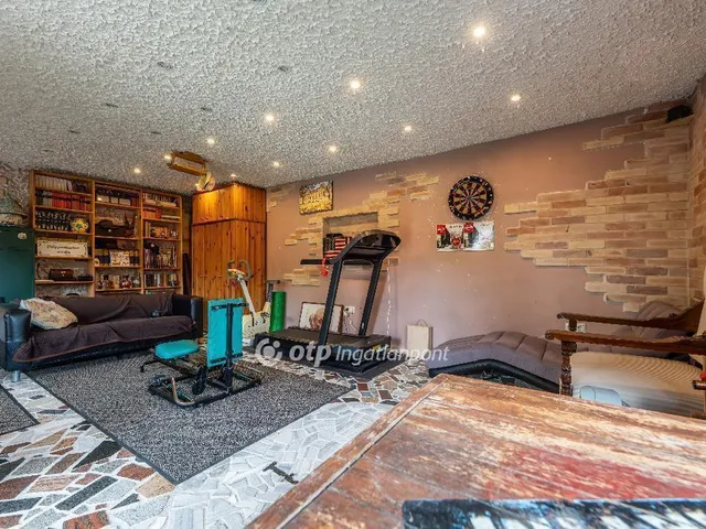 Eladó ház Velence 175 nm