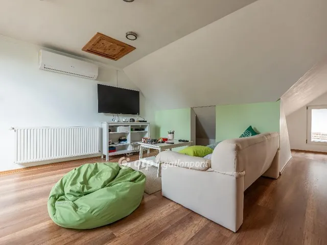 Eladó ház Velence 175 nm