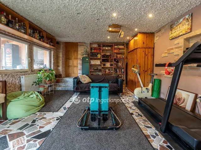 Eladó ház Velence 175 nm