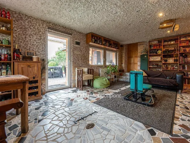 Eladó ház Velence 175 nm