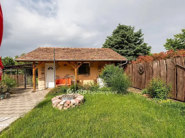 Eladó ház Velence 175 nm