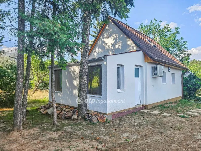 Eladó üdülő és hétvégi ház Sukoró 50 nm