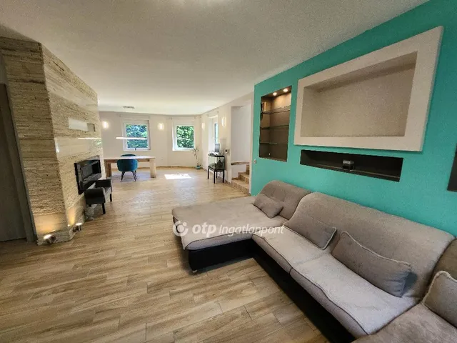 Eladó ház Érd 226 nm