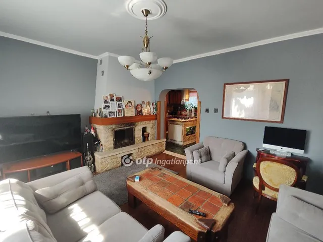 Eladó ház Érd 180 nm