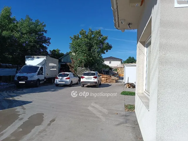 Eladó kereskedelmi és ipari ingatlan Érd 475 nm