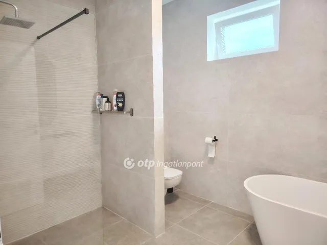 Eladó ház Velence 134 nm
