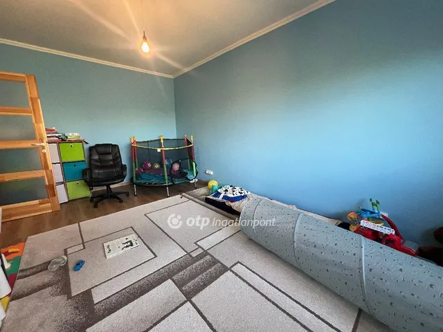 Eladó lakás Százhalombatta 71 nm