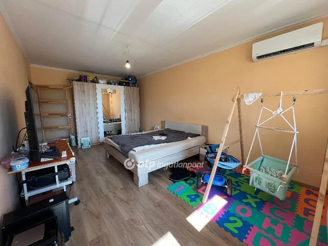 Eladó lakás Százhalombatta 71 nm