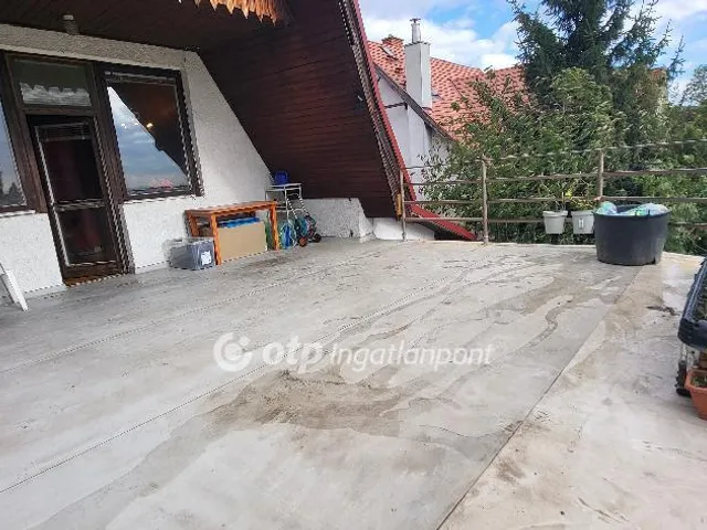 Eladó ház Budakeszi 380 nm