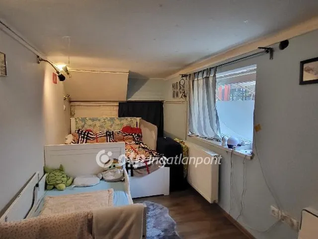 Eladó ház Budakeszi 380 nm