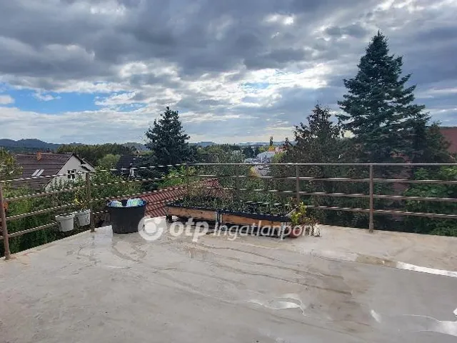 Eladó ház Budakeszi 380 nm