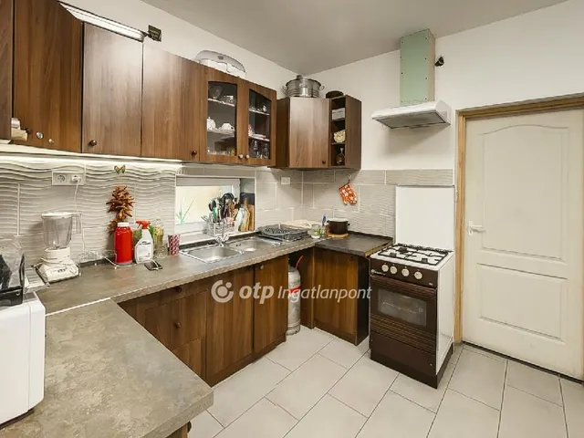 Eladó ház Sóskút 87 nm