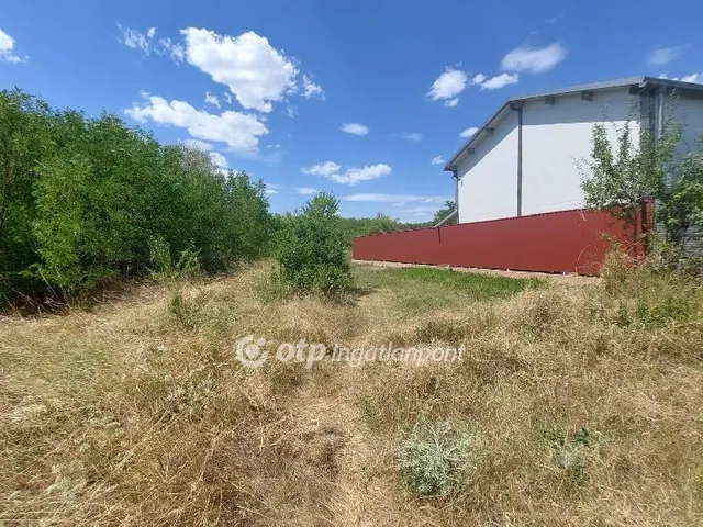 Eladó telek Ercsi, Ipari park 16990 nm