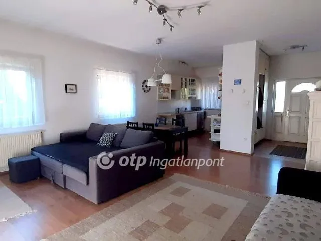 Eladó ház Érd 141 nm