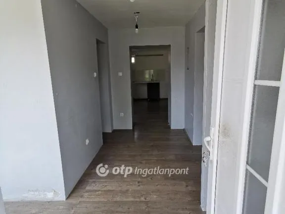 Eladó ház Jászkarajenő 74 nm