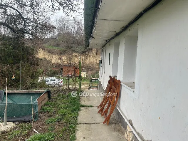 Eladó ház Máriahalom 34 nm