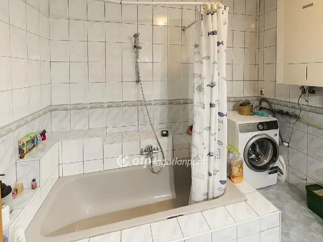 Eladó ház Velence 234 nm