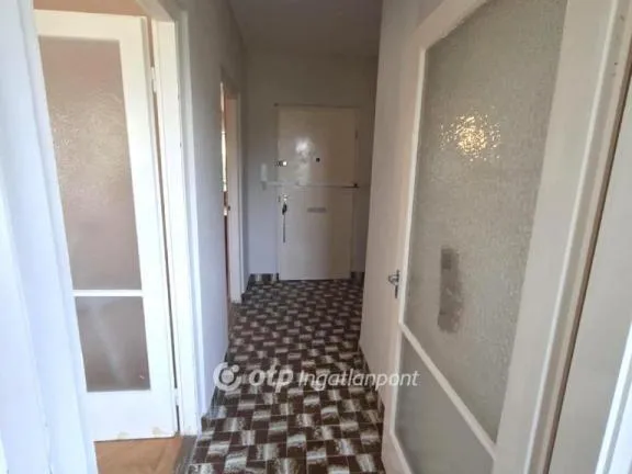 Eladó lakás Százhalombatta 71 nm