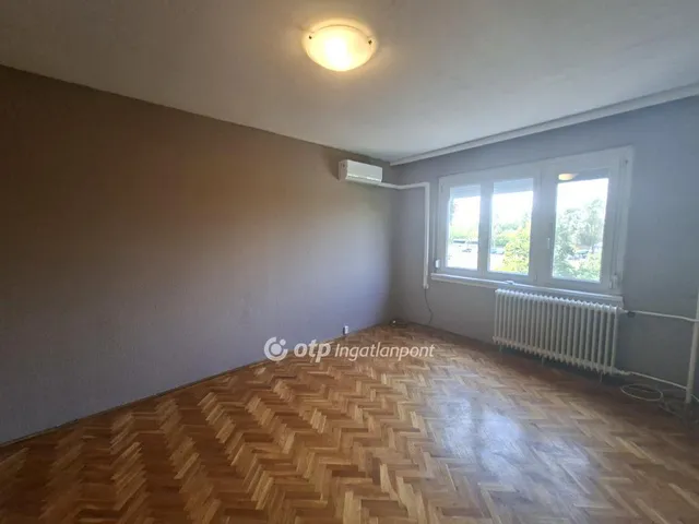 Eladó lakás Százhalombatta 71 nm