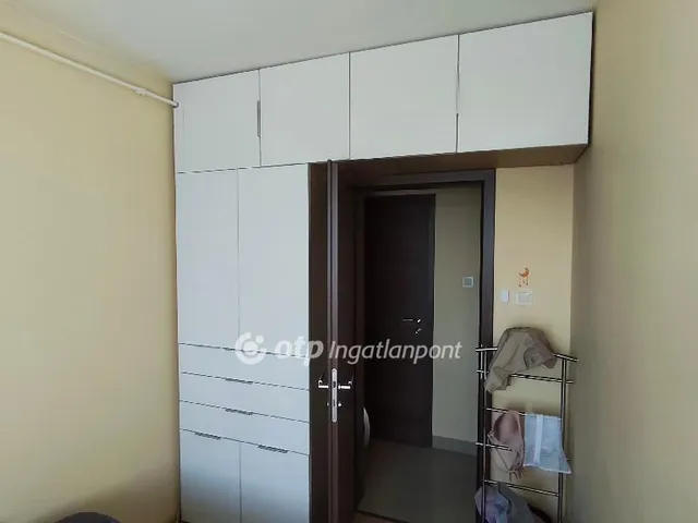 Eladó lakás Budapest III. kerület 56 nm