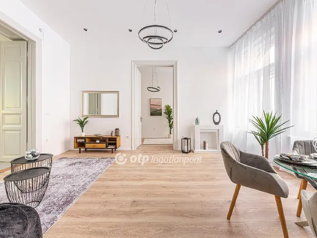 Eladó lakás Budapest I. kerület 85 nm