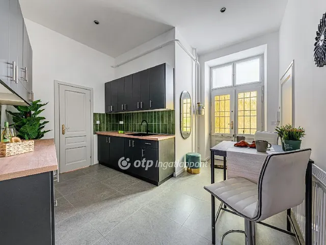Eladó lakás Budapest I. kerület 85 nm