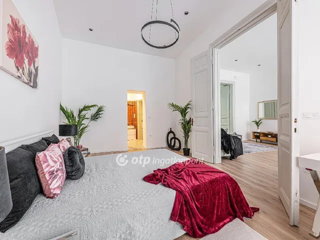 Eladó lakás Budapest I. kerület 85 nm