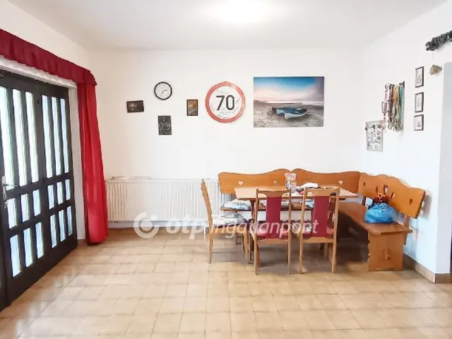 Eladó ház Szigetszentmiklós 220 nm