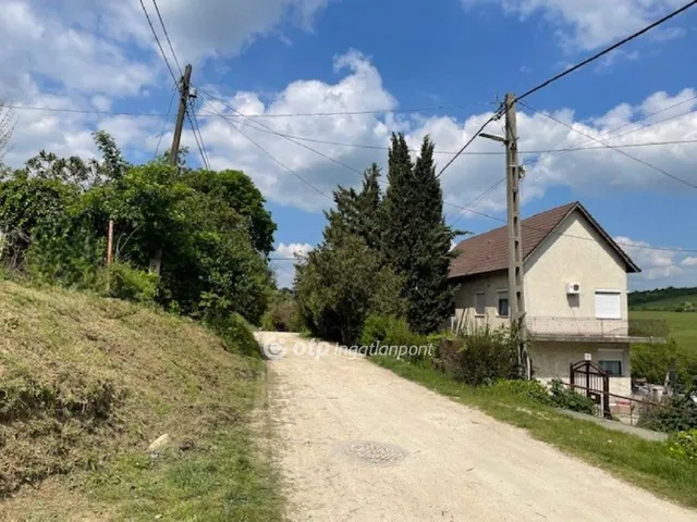 Eladó telek Érd 815 nm