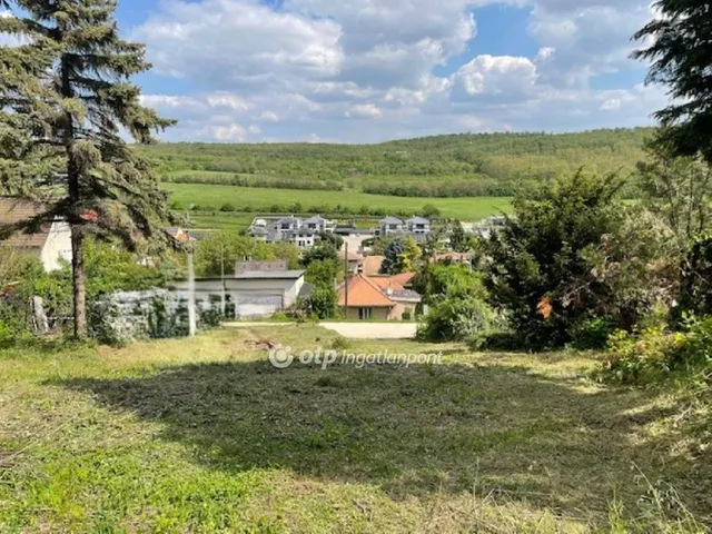 Eladó telek Érd 815 nm