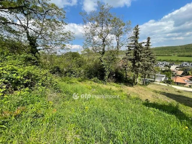 Eladó telek Érd 815 nm