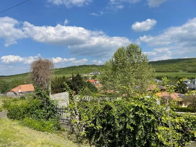 Eladó telek Érd 815 nm