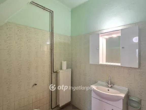 Eladó ház Érd 65 nm