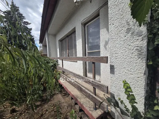 Eladó ház Érd 65 nm