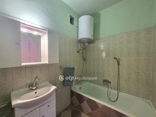 Eladó ház Érd 65 nm