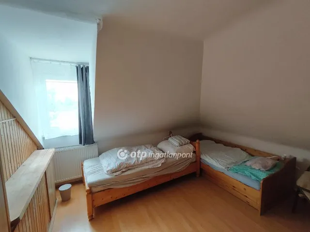 Eladó ház Érd 203 nm