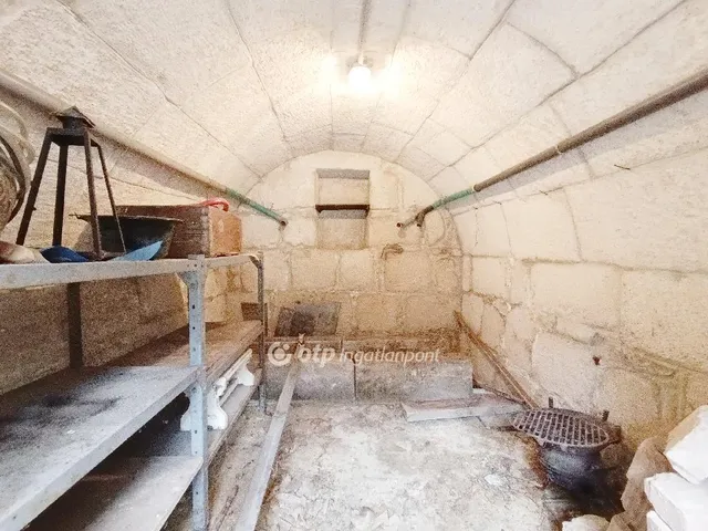 Eladó ház Sóskút 93 nm