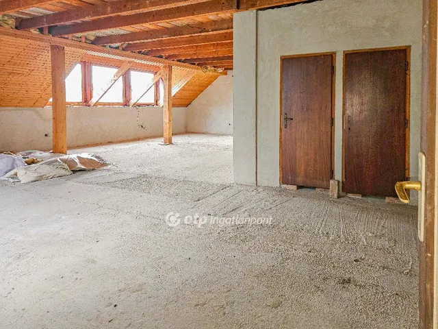 Eladó ház Székesfehérvár, Öreghegy 353 nm