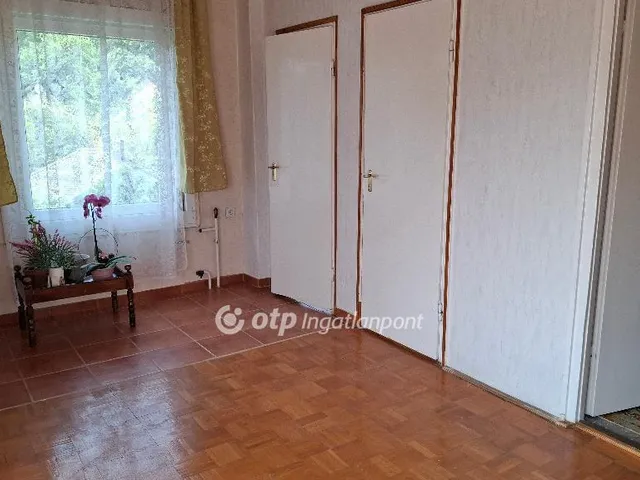 Eladó ház Solymár 150 nm