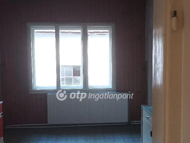Eladó mezőgazdasági ingatlan Érd 90 nm