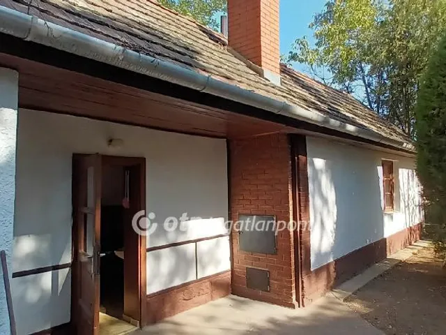 Eladó mezőgazdasági ingatlan Érd 90 nm