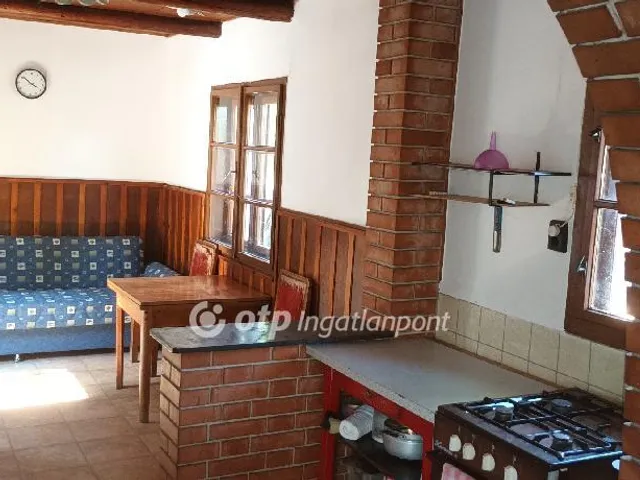 Eladó mezőgazdasági ingatlan Érd 90 nm