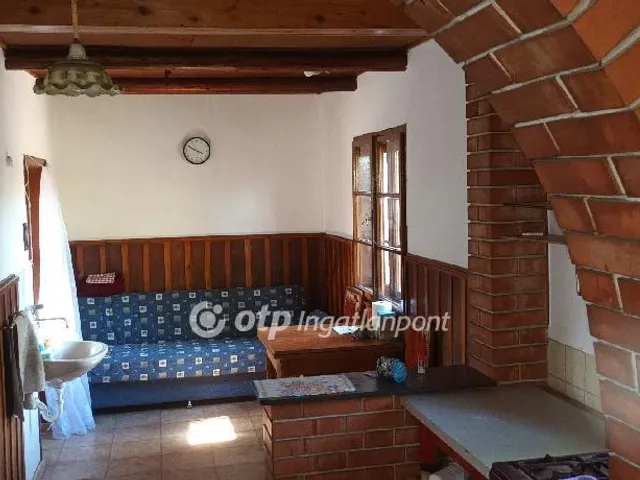 Eladó mezőgazdasági ingatlan Érd 90 nm