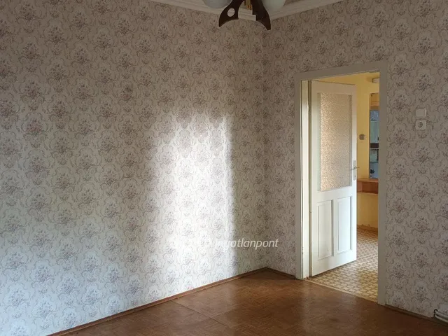 Eladó mezőgazdasági ingatlan Érd 90 nm