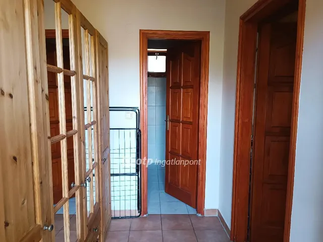 Eladó ház Vértesboglár 190 nm