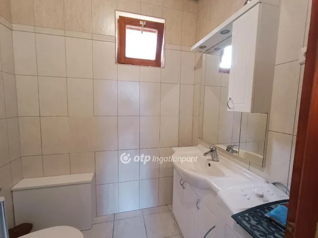 Eladó ház Vértesboglár 190 nm