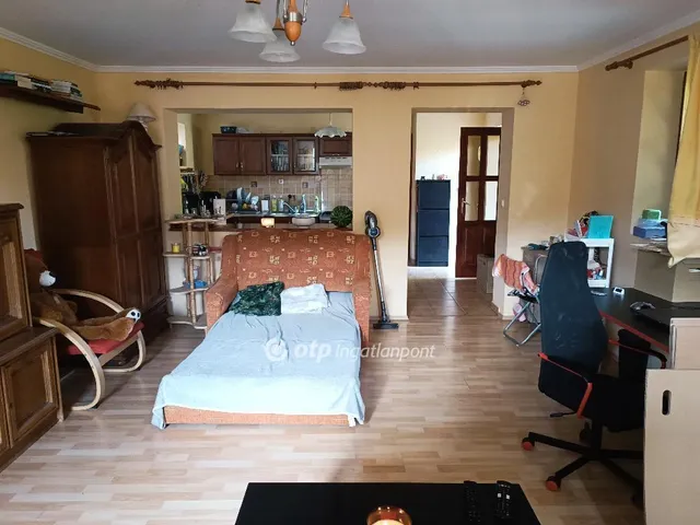 Eladó ház Vértesboglár 190 nm